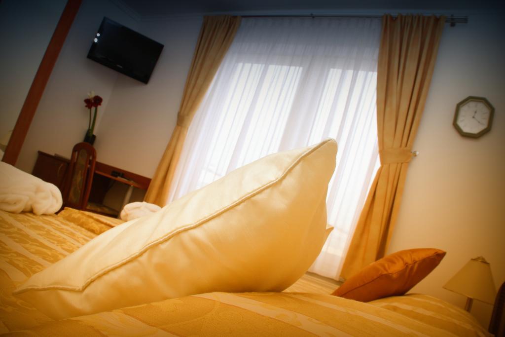 Hotel Vila Tina Zagreb Ngoại thất bức ảnh