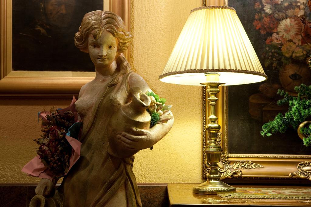 Hotel Vila Tina Zagreb Ngoại thất bức ảnh