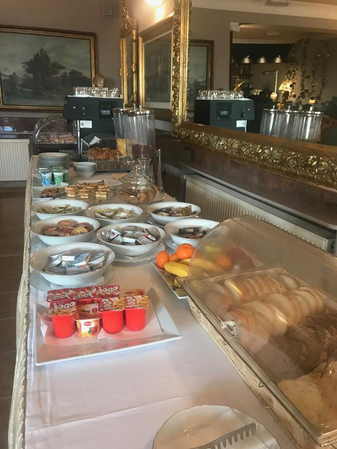 Hotel Vila Tina Zagreb Ngoại thất bức ảnh
