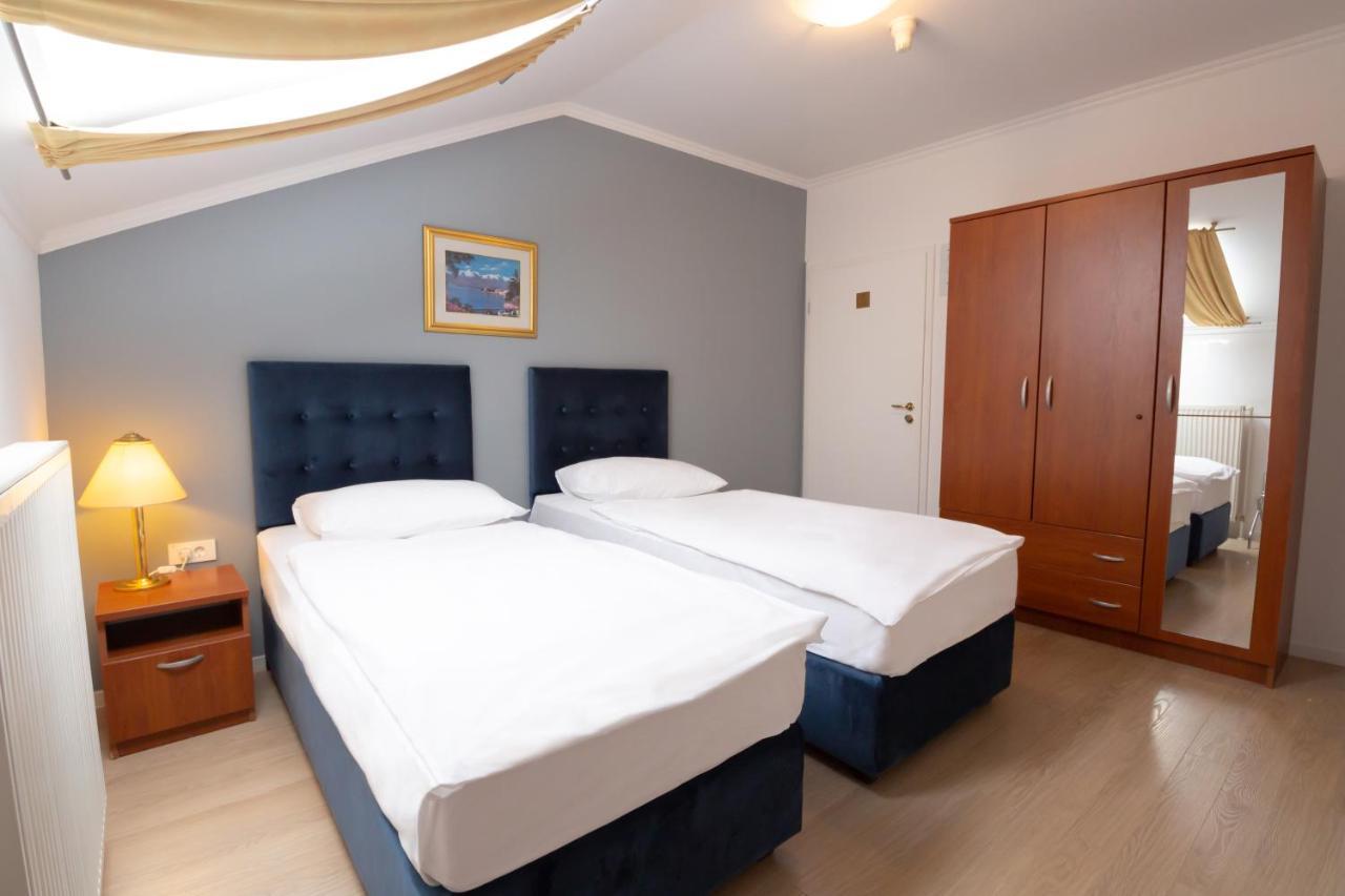 Hotel Vila Tina Zagreb Ngoại thất bức ảnh